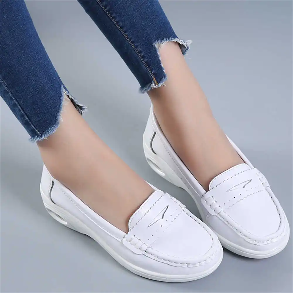 Thick Sole Slipon White Traine - Classic Tech Office Number recensione e prezzo